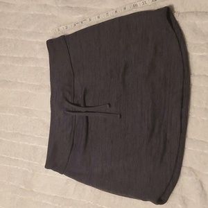 Athleta skirt, stretch waist, small, back zippered pocket. Black/gray